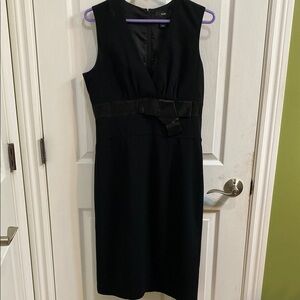 H&M Black Bow Evening Dress Back Zip Plunge Neck Women’s Size 6 Party Night Out